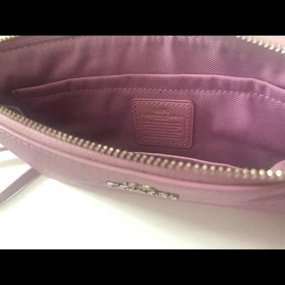 Coach Purse Pink - Picture 6 of 8